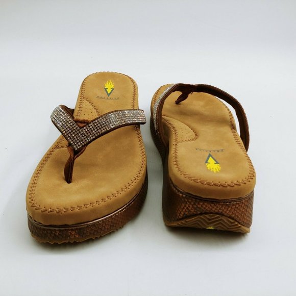 Volatile Womans Ory Flip Flop Bronze NEW - Picture 3 of 9